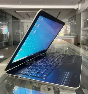 New Laptop HP Pavilion 14 8GB Intel Core i5 SSD 1T
