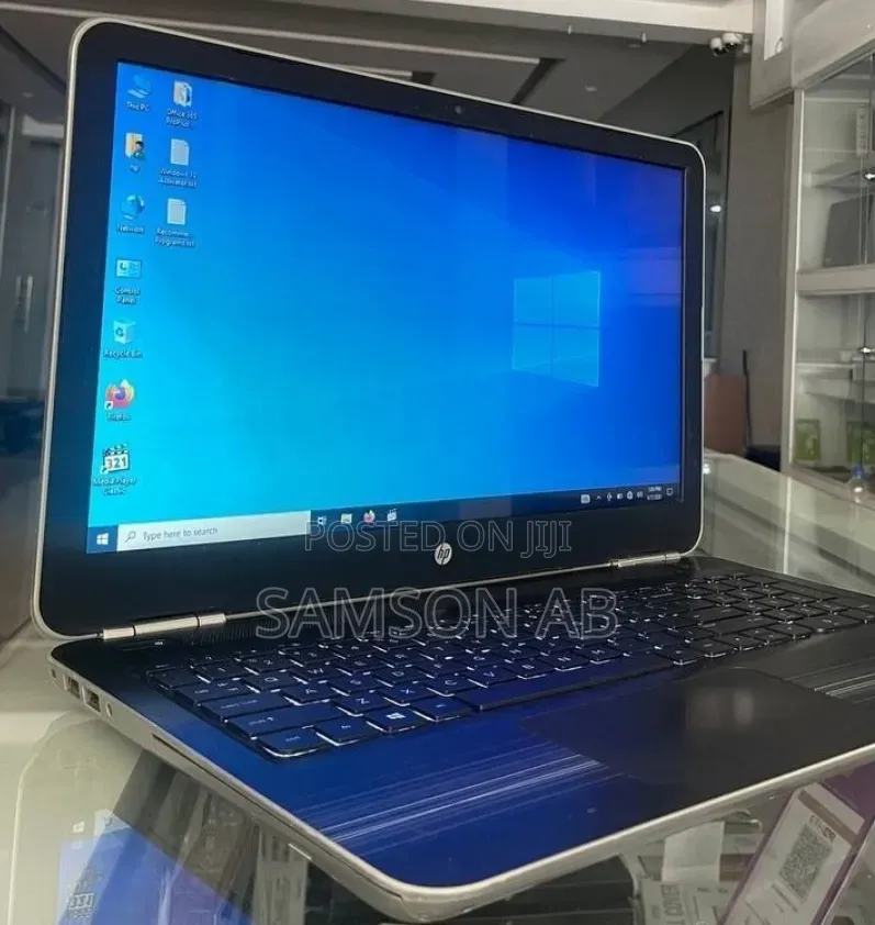 New Laptop HP Pavilion 14 8GB Intel Core i5 SSD 1T