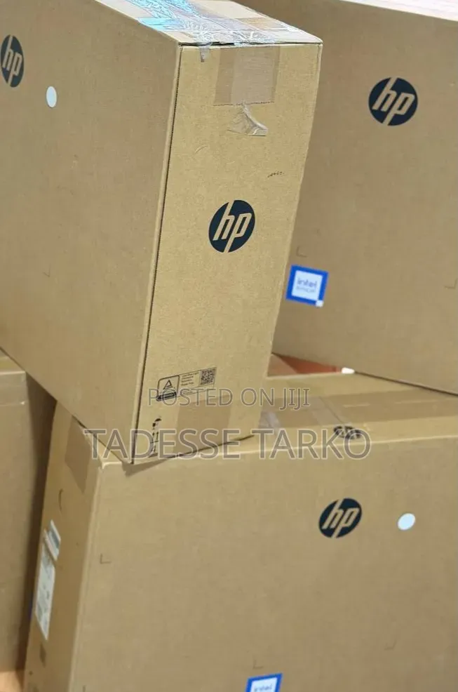 New Desktop Computer HP 200 G4 All-in-One 8GB Intel Core i5 SSD 512GB