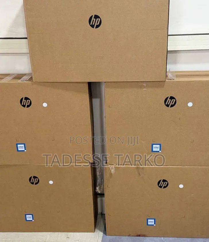 New Desktop Computer HP 200 G4 All-in-One 8GB Intel Core i5 SSD 512GB