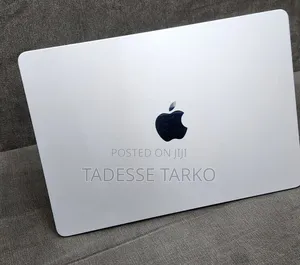 New Laptop Apple MacBook Air 2025 M4 16GB Apple M4 SSD 256GB