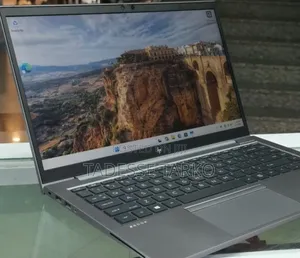 New Laptop HP ZBook 15u G3 16GB Intel Core i7 SSD 512GB