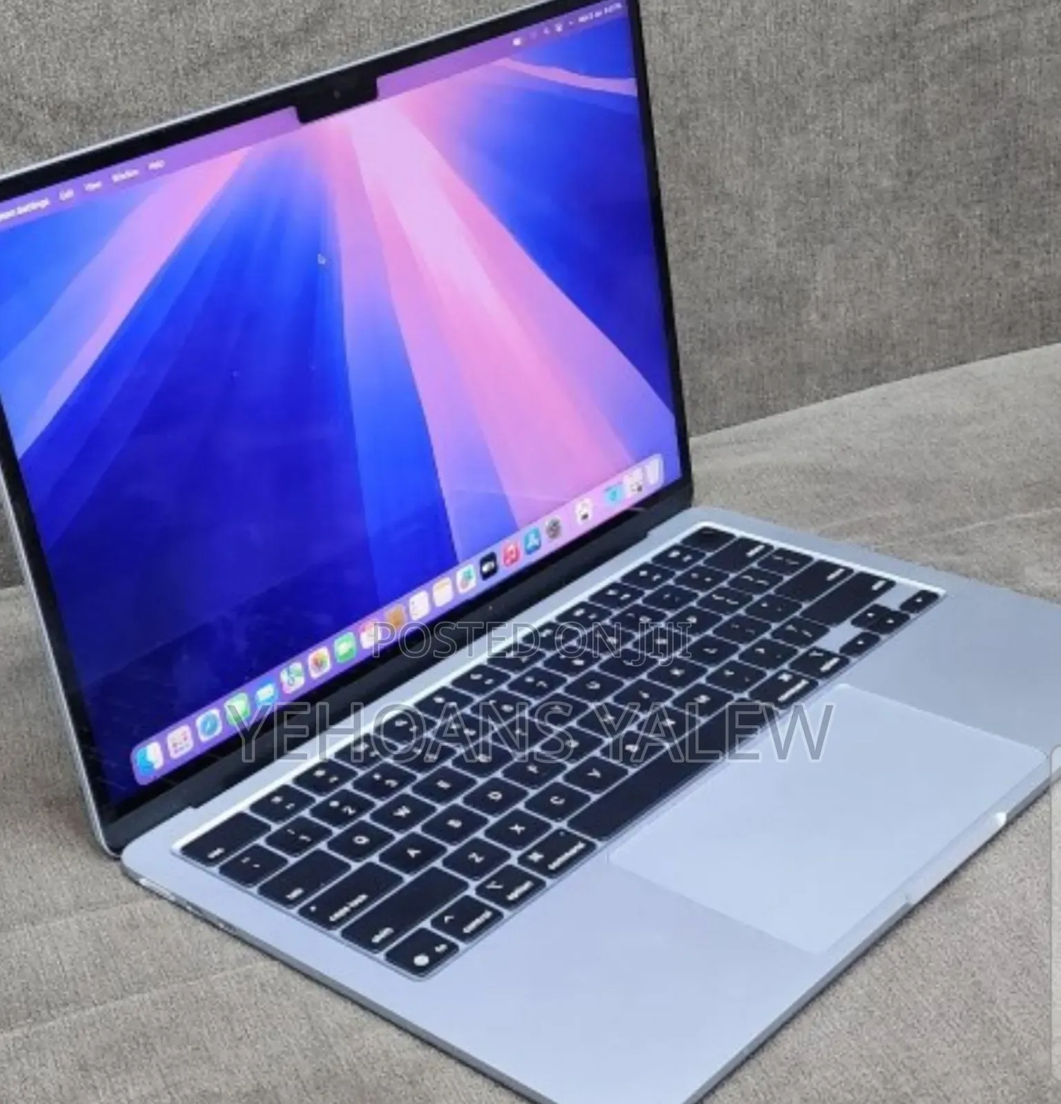 New Laptop Apple MacBook Air 2025 M4 16GB Apple M4 SSD 256GB