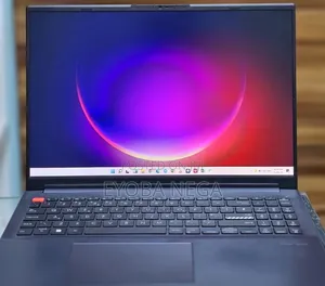 New Laptop Asus Vivobook 16 16GB Intel Core i7 SSD 512GB