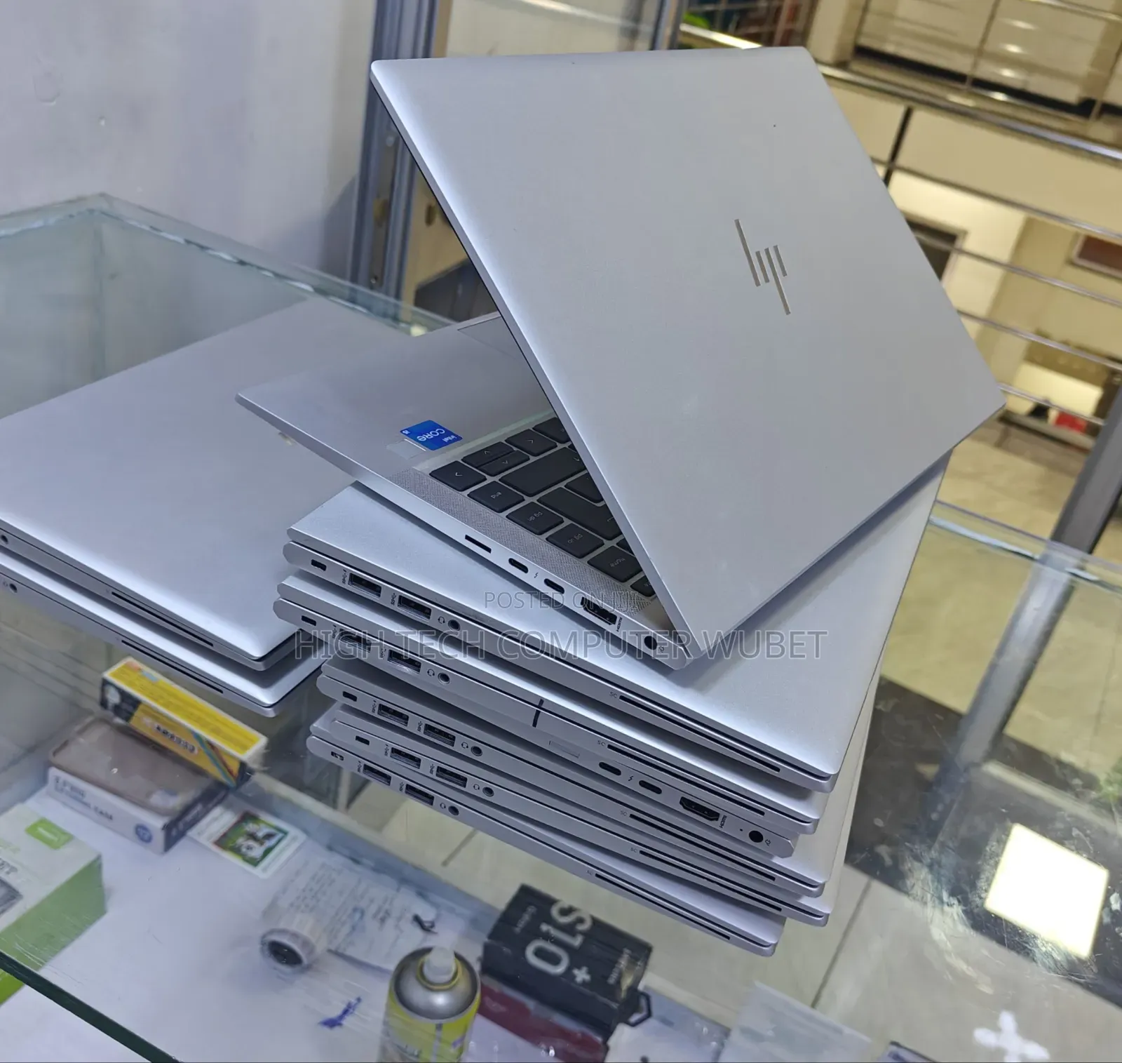 New Laptop HP EliteBook 830 G8 16GB Intel Core i5 SSD 512GB
