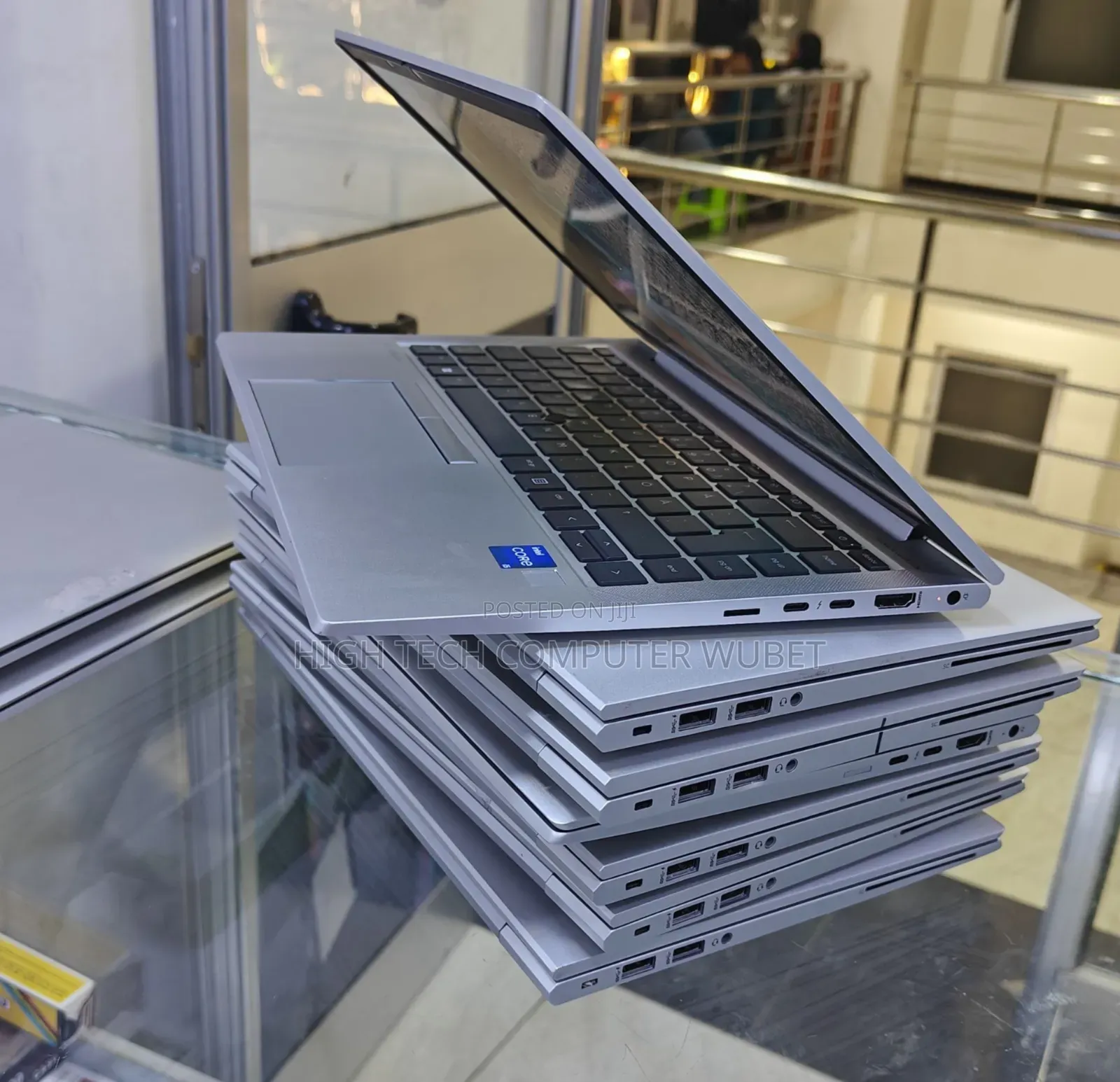 New Laptop HP EliteBook 830 G8 16GB Intel Core i5 SSD 512GB