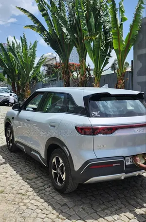 BYD Yuan Up 2025 Beige