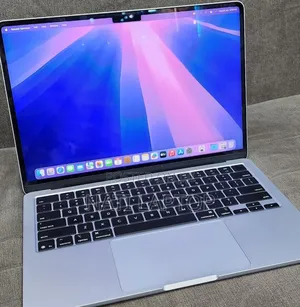 New Laptop Apple MacBook Air 2025 M4 8GB Apple M4 SSD 256GB