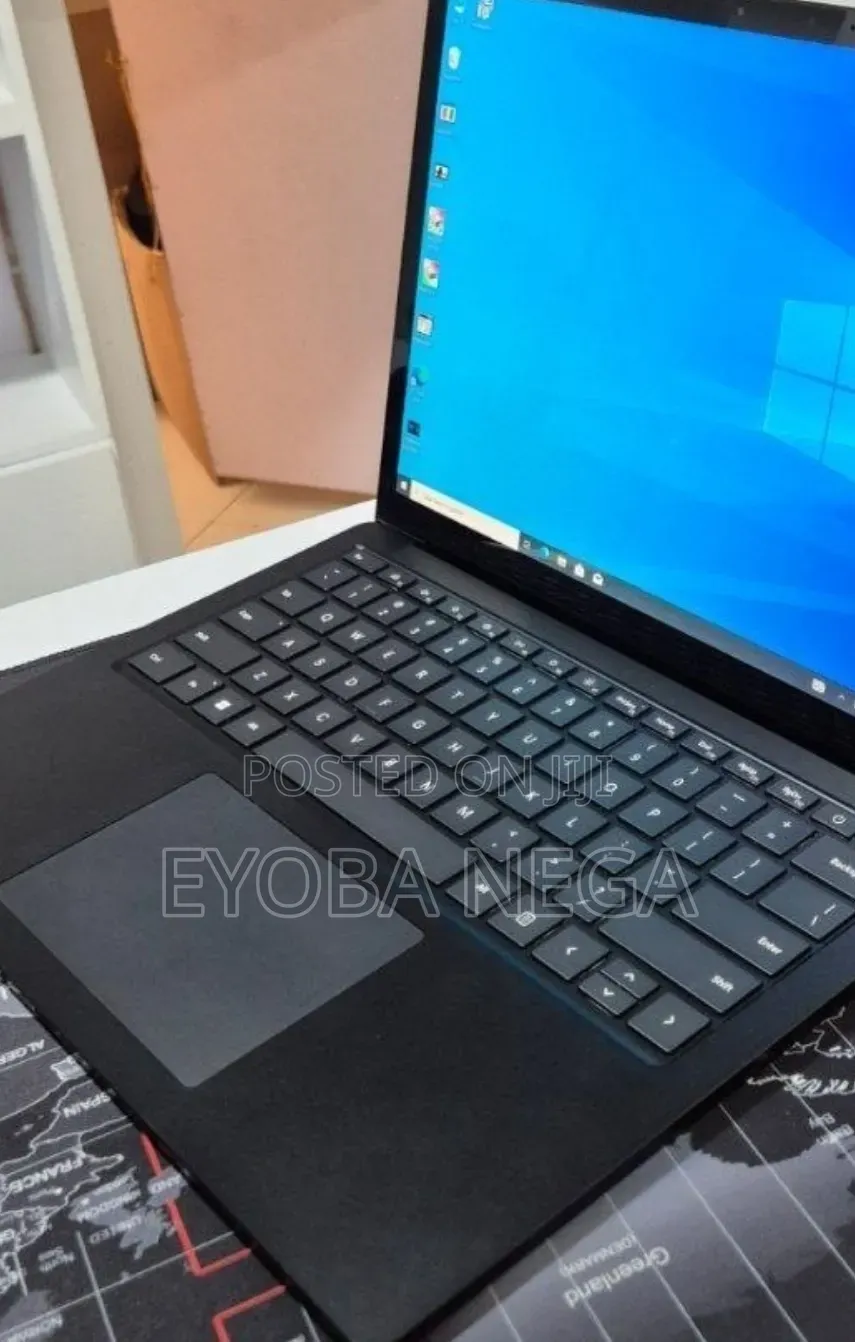 New Laptop Microsoft Surface Laptop 5 16GB Intel Core i7 SSD 512GB