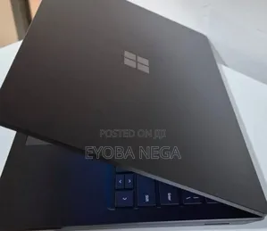 New Laptop Microsoft Surface Laptop 5 16GB Intel Core i7 SSD 512GB