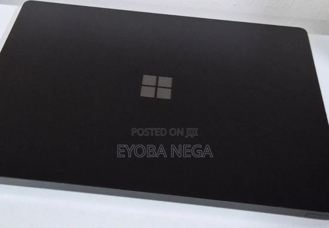 New Laptop Microsoft Surface Laptop 5 16GB Intel Core i7 SSD 512GB