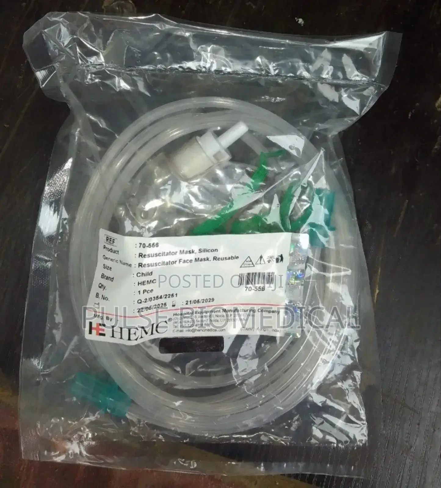Oxygen Face Mask
