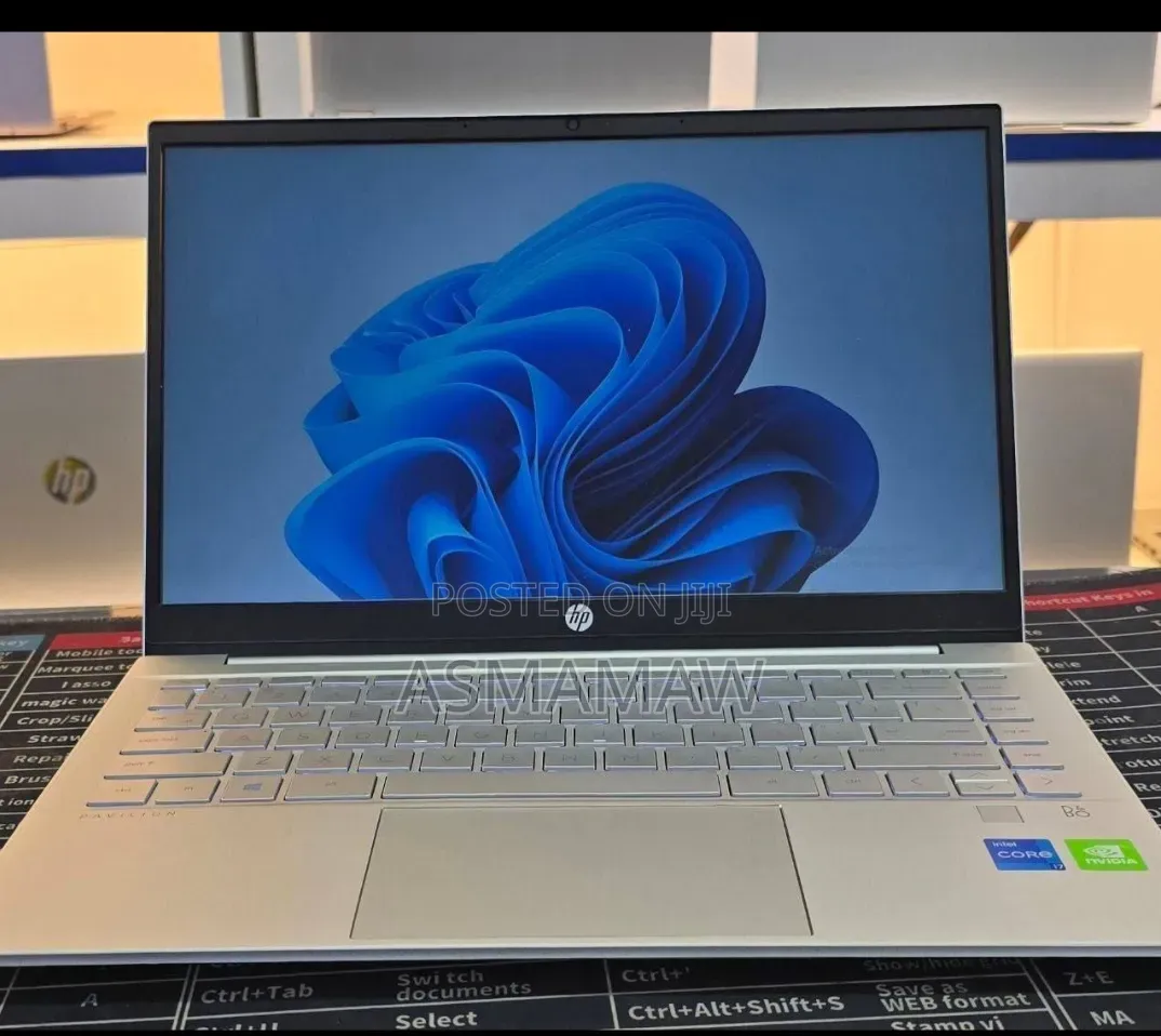 New Laptop HP Pavilion 15 16GB Intel Core i5 SSD 512GB