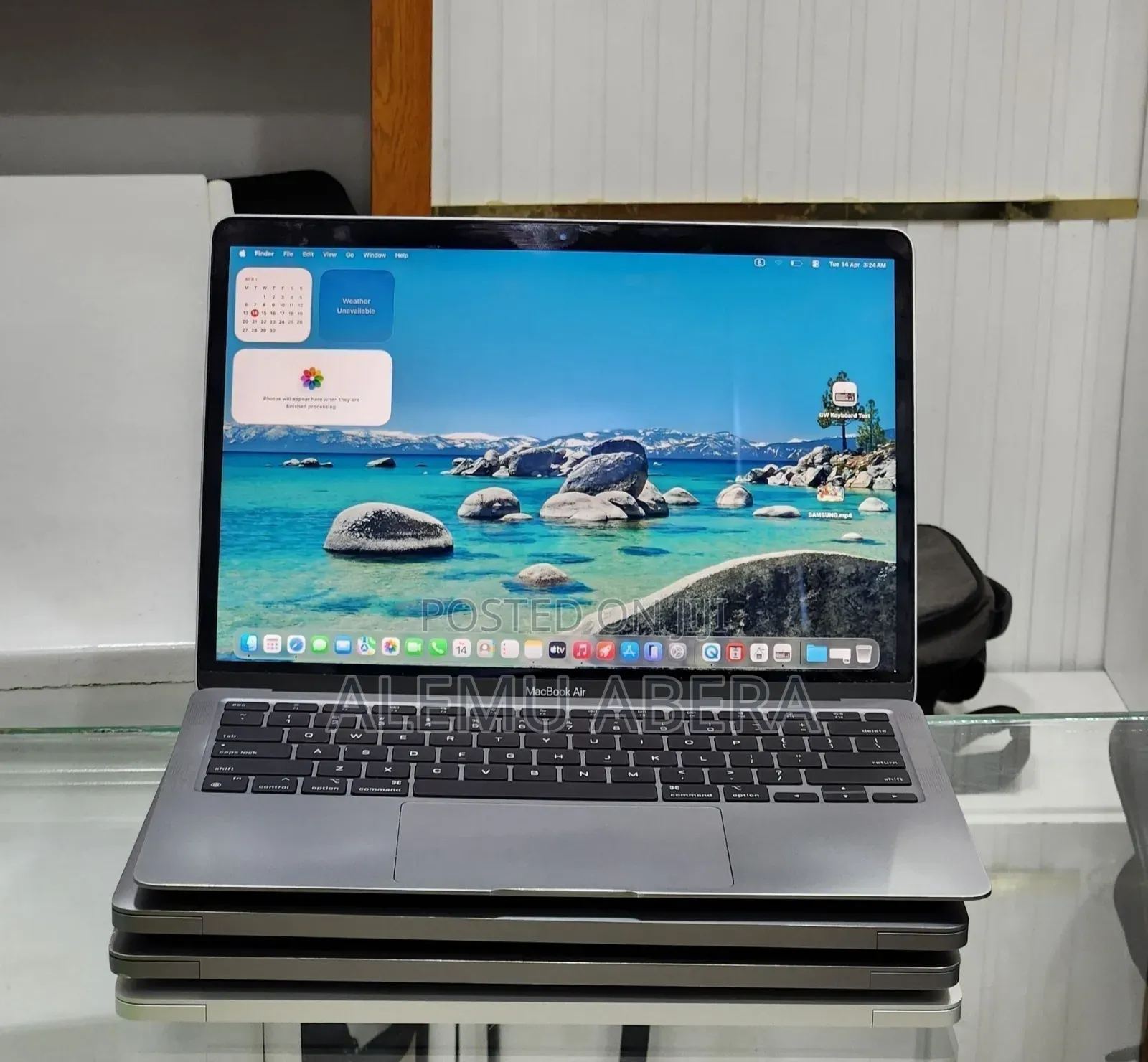 New Laptop Apple MacBook Air 2020 M1 8GB Apple M1 SSD 256GB