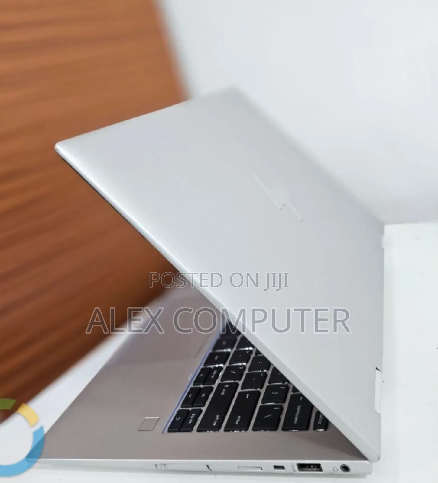 New Laptop HP EliteBook x360 1040 G9 16GB Intel Core i7 SSD 512GB