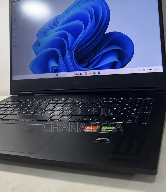 New Laptop HP Omen 16 16GB AMD Ryzen 7 SSD 512GB