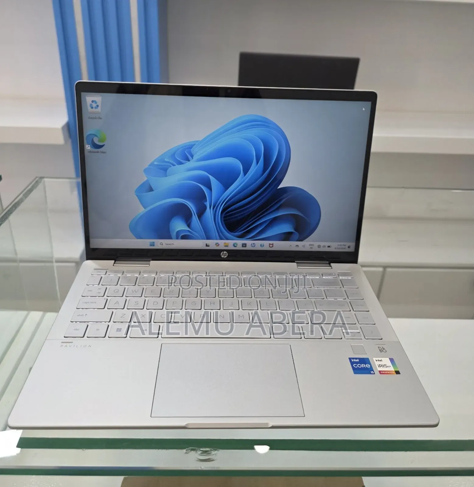 New Laptop HP Pavilion x360 16GB Intel Core i7 SSD 512GB