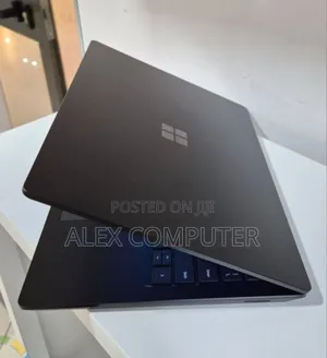 New Laptop Microsoft Surface Laptop 5 16GB Intel Core i7 SSD 512GB