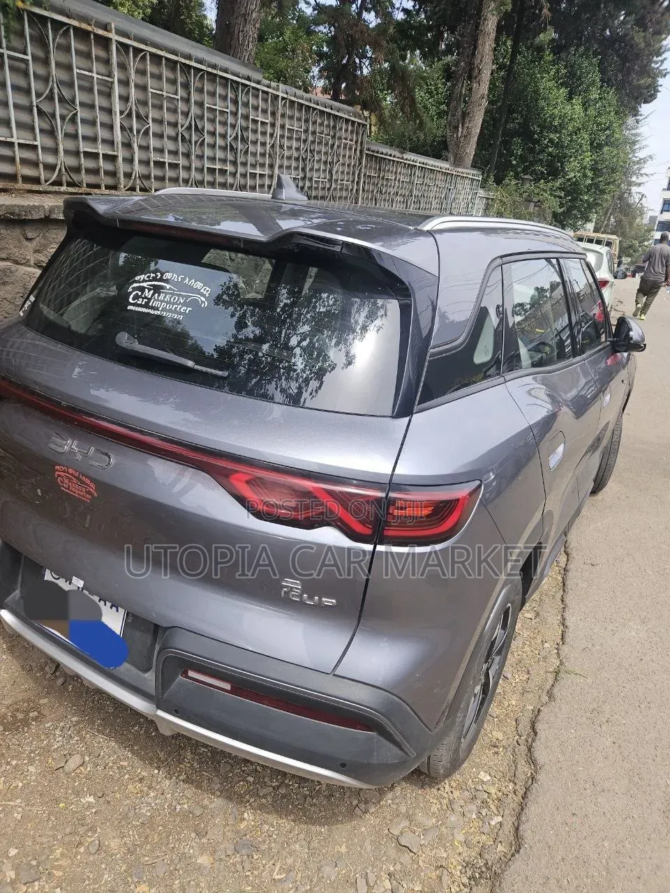 BYD E2 43 kWh 94 hp FWD 2024 Gray