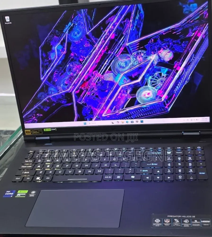 New Laptop Acer Predator Helios Neo 16 16GB Intel Core i9 SSD 512GB