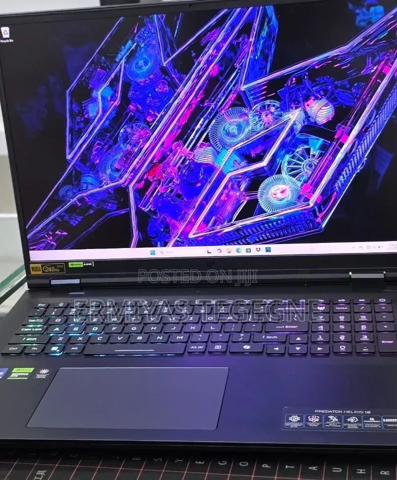 New Laptop Acer Predator Helios Neo 16 16GB Intel Core i9 SSD 512GB