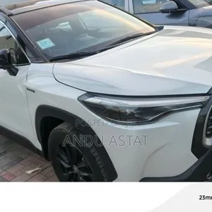 Toyota Corolla Cross 2022 White