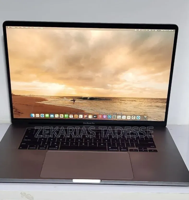 New Laptop Apple MacBook Pro 2019 32GB Intel Core i9 SSD 1T