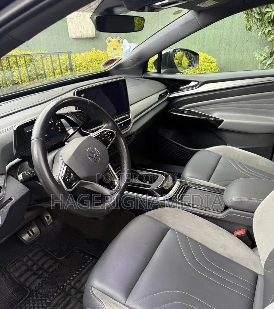 Volkswagen ID.4 2023 Black
