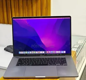 New Laptop Apple MacBook Pro 2018 32GB Intel Core i9 SSD 2T