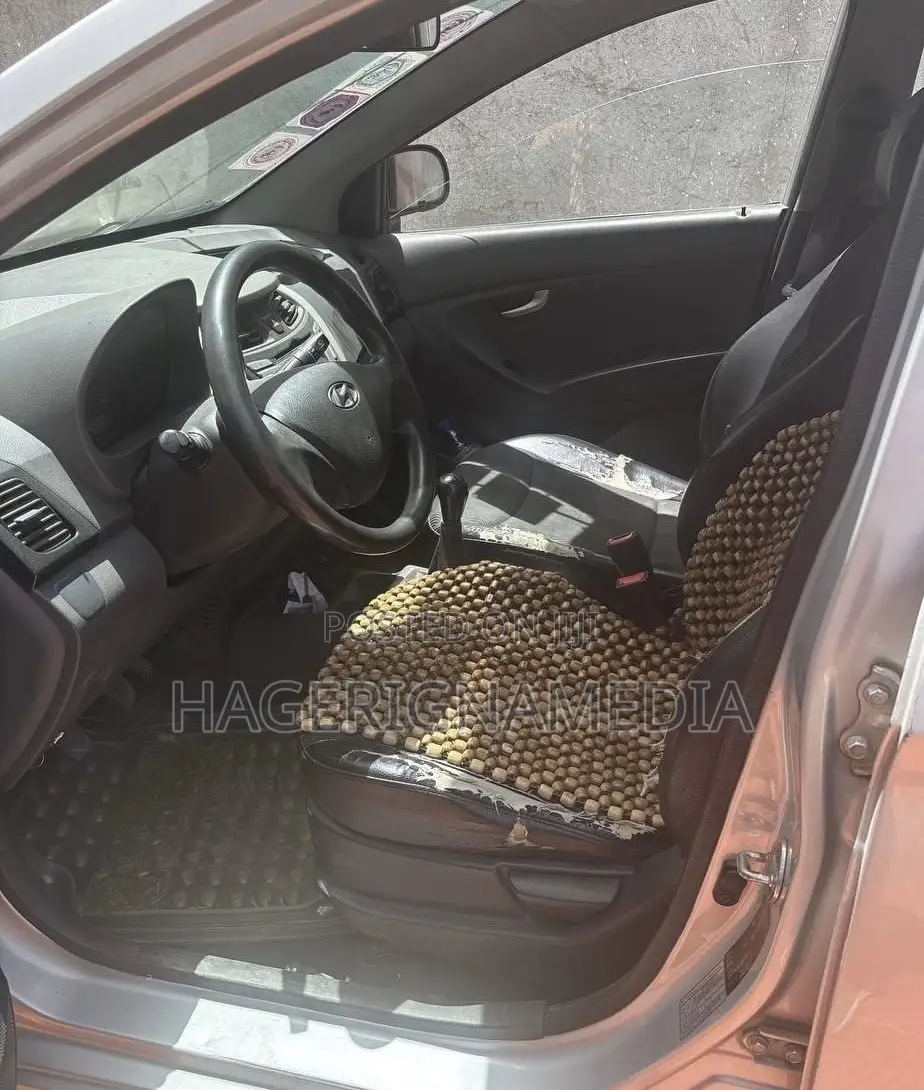 Hyundai Eon 2015 Gray