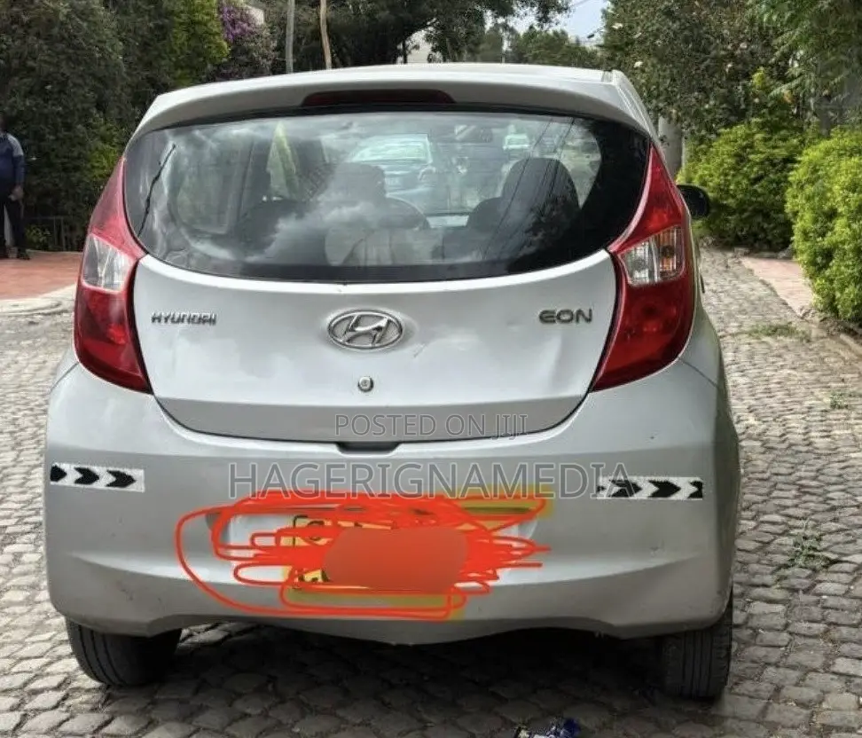 Hyundai Eon 2015 Gray