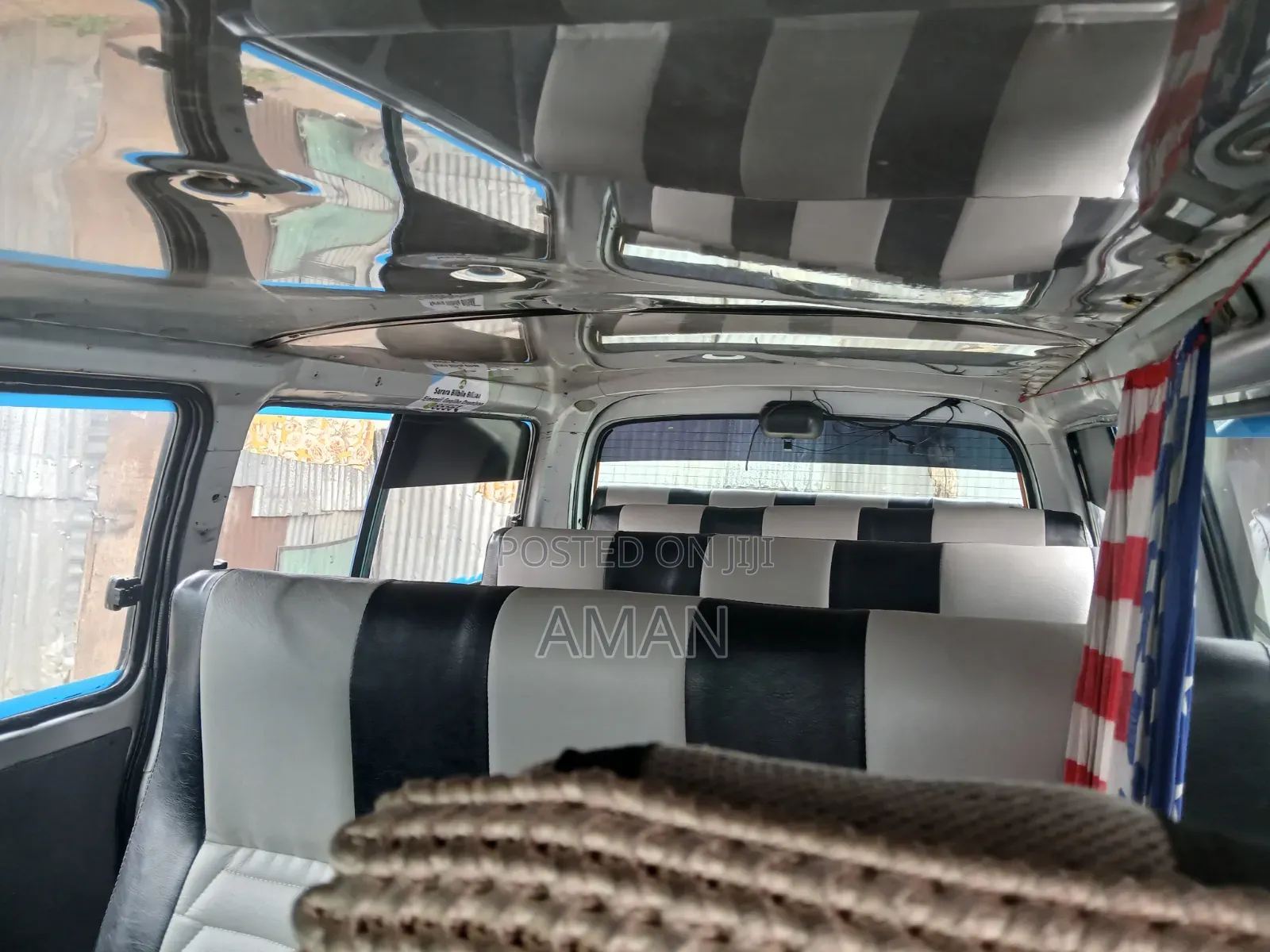 Toyota HiAce 2004 Silver
