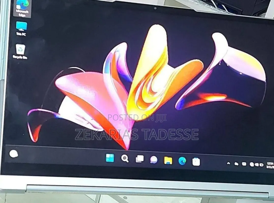 New Laptop Lenovo Yoga 9i 16GB Intel Core i7 SSD 512GB