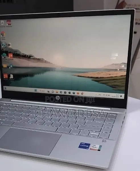 New Laptop HP 16GB Intel Core i5 SSD 512GB