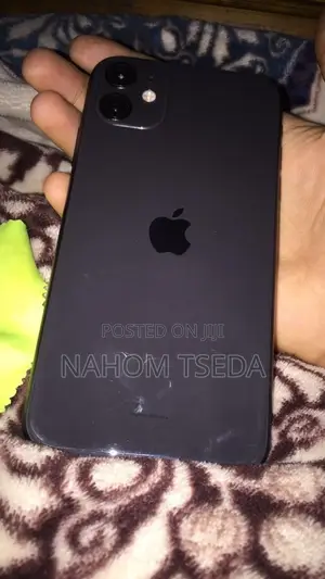 Apple iPhone 11 128 GB Black
