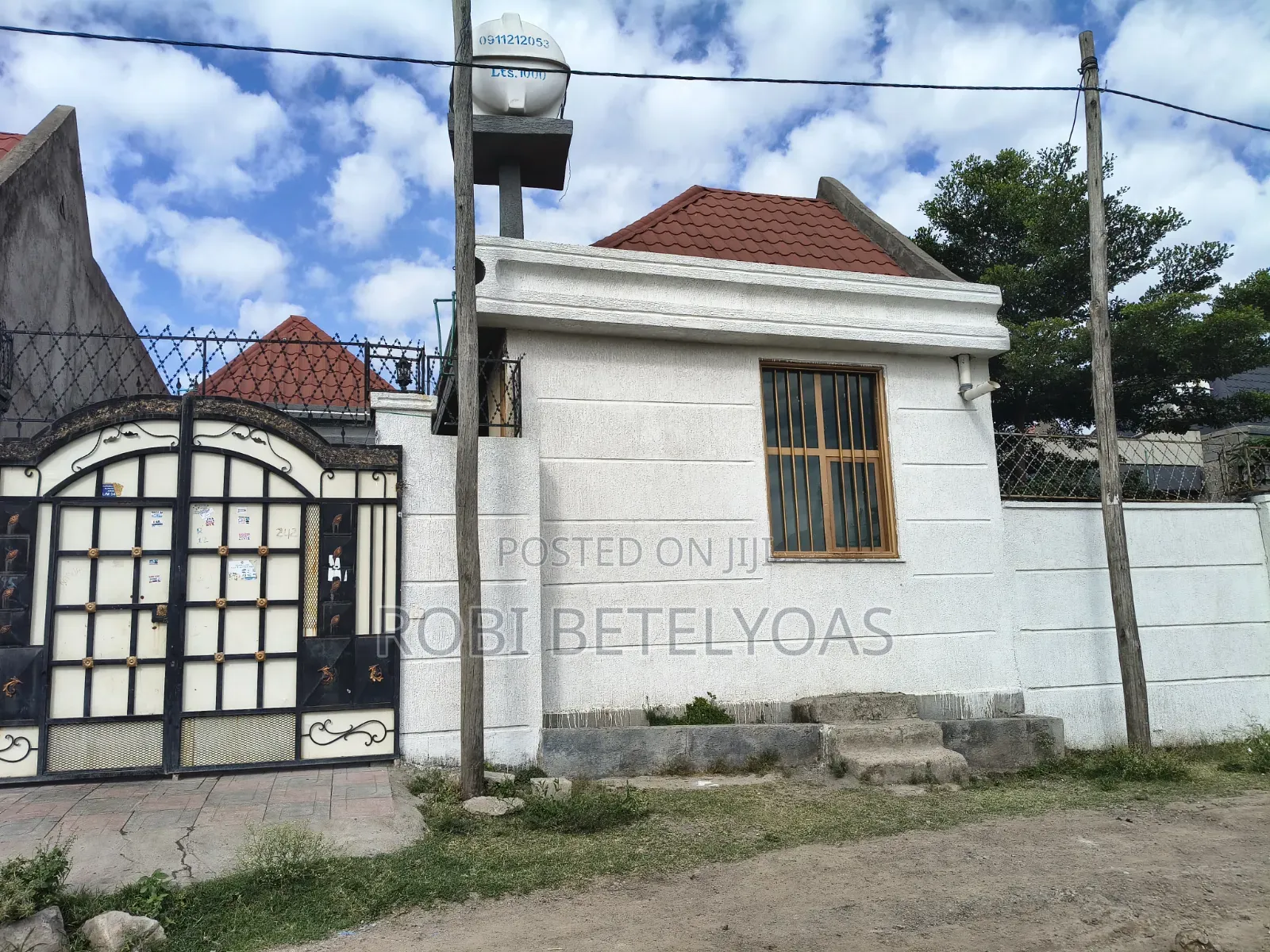 Furnished 2bdrm House in L Sheep, East Shewa for sale