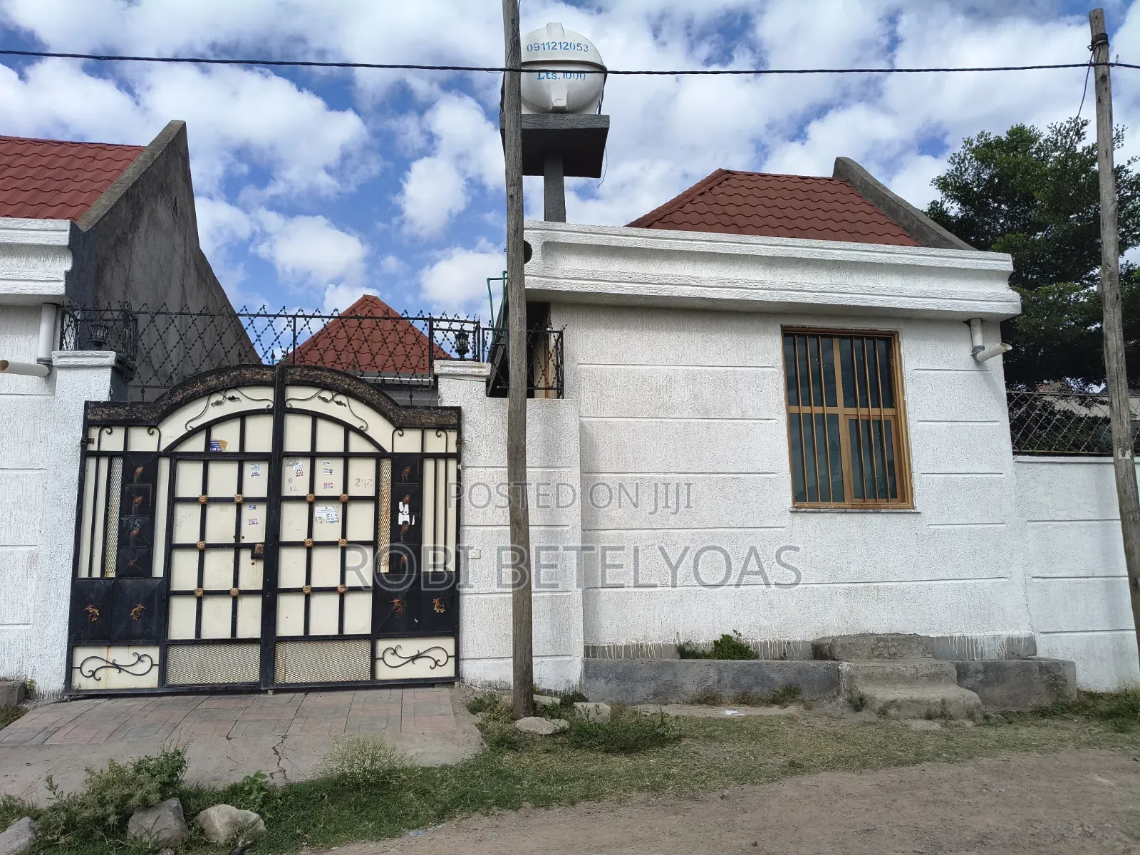 Furnished 2bdrm House in L Sheep, East Shewa for sale