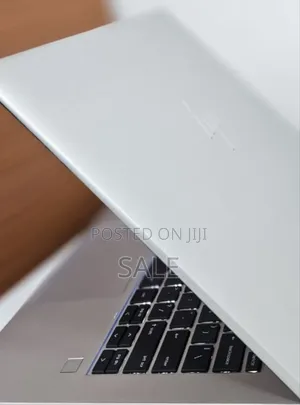 New Laptop HP EliteBook x360 1040 G9 16GB Intel Core i7 SSD 512GB