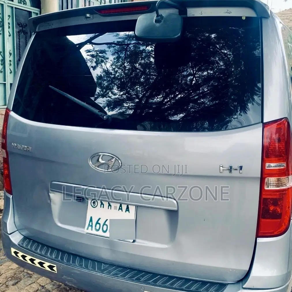 Hyundai Starex 2017 Silver