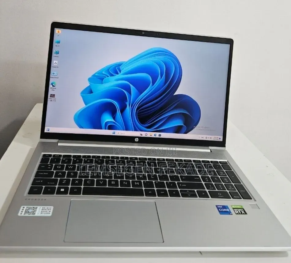 New Laptop HP 16GB Intel Core i7 SSD 1T