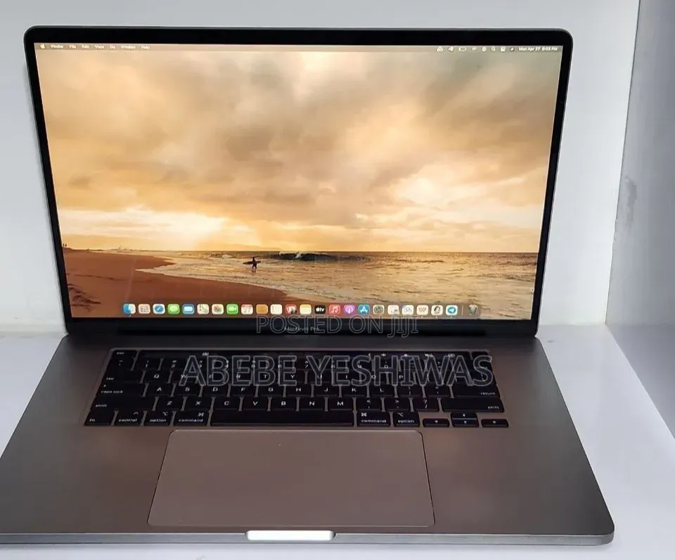 New Laptop Apple MacBook Pro 2019 32GB Intel Core i9 SSD 1T