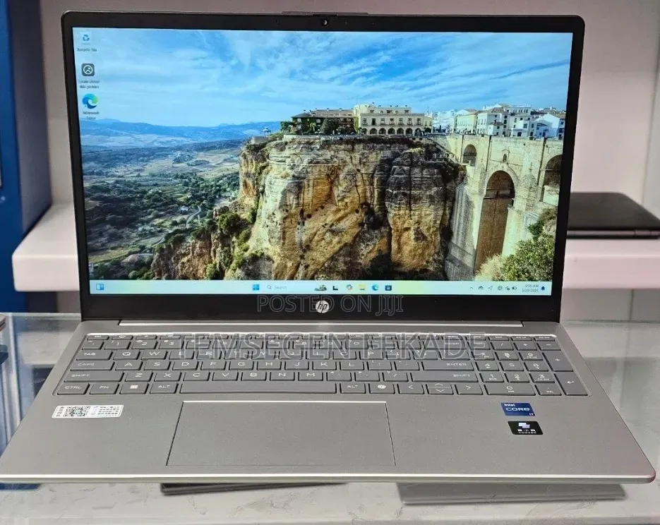 New Laptop HP Stream Notebook 16GB Intel Core i7 SSD 1T