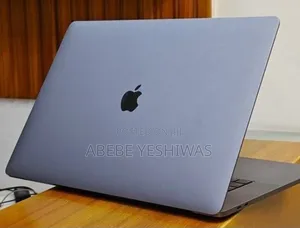 New Laptop Apple MacBook Pro 2018 32GB Intel Core i9 SSD 2T
