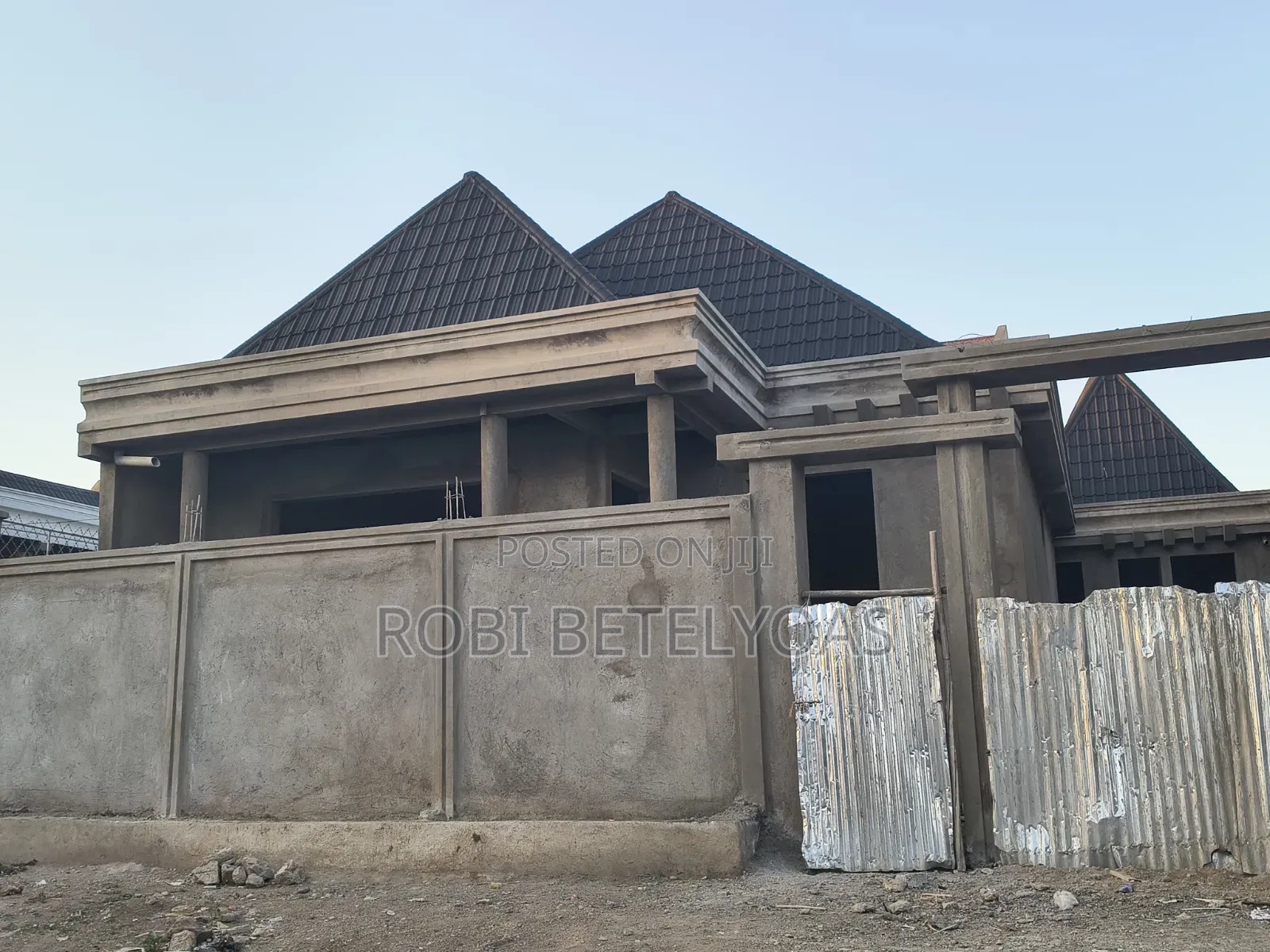 7bdrm Villa in Villa, East Shewa for sale