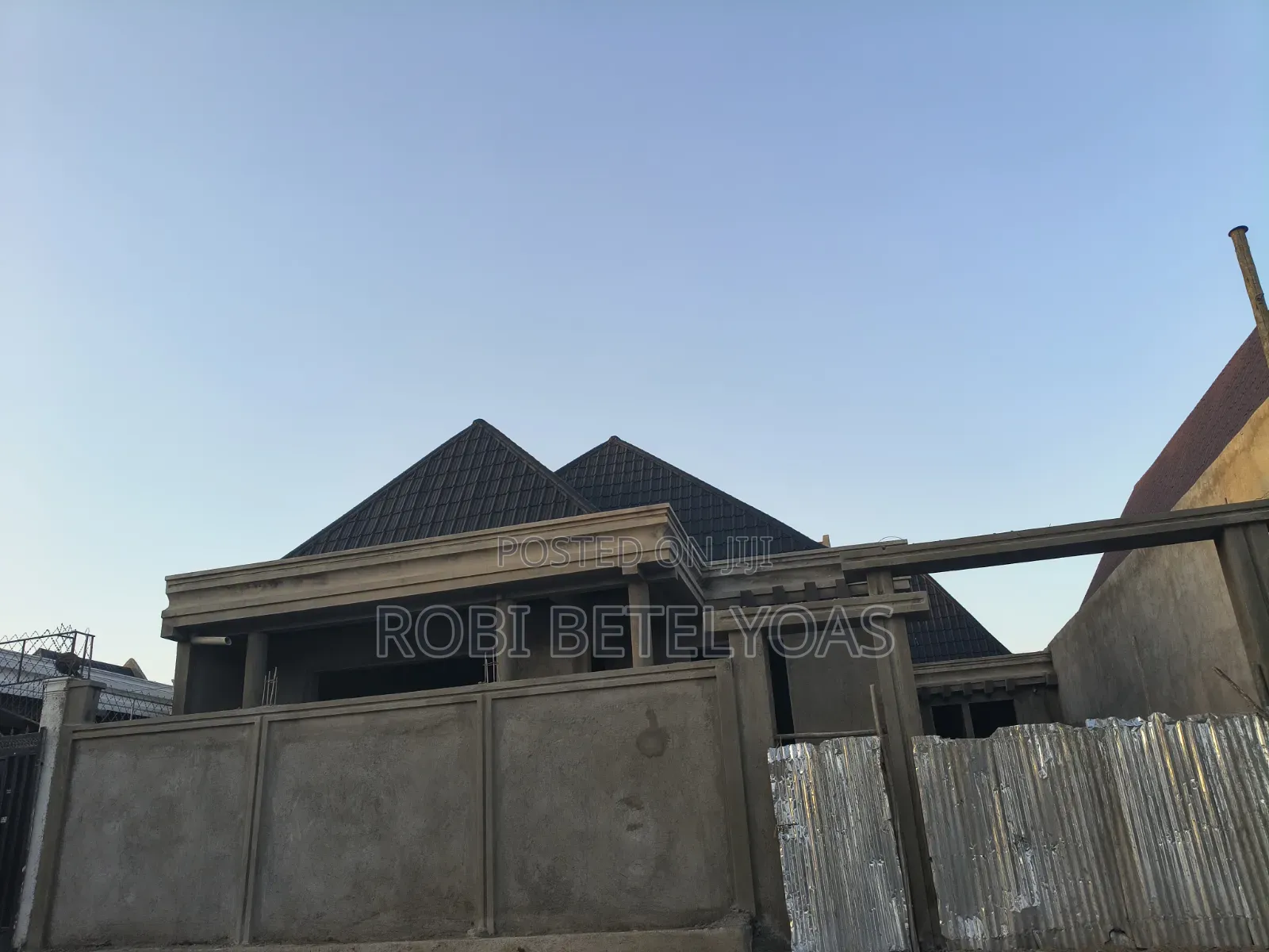 7bdrm Villa in Villa, East Shewa for sale