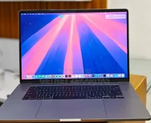 New Laptop Apple MacBook Pro 2018 32GB Intel Core i9 SSD 2T