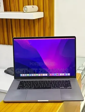 New Laptop Apple MacBook Pro 2018 32GB Intel Core i9 SSD 2T
