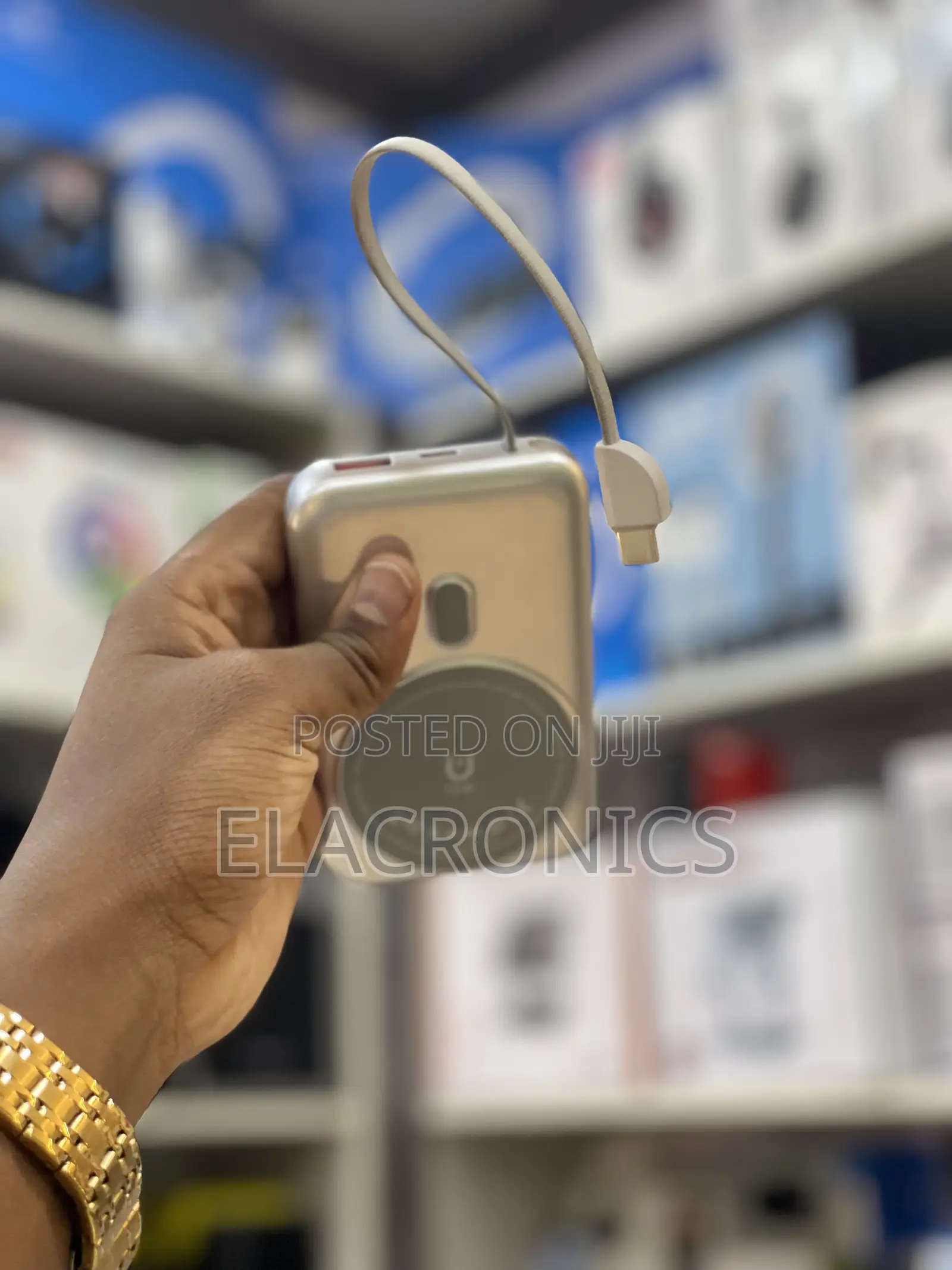 Ruggas Wireless Power Bank 10000mah (Magnetic Charger)