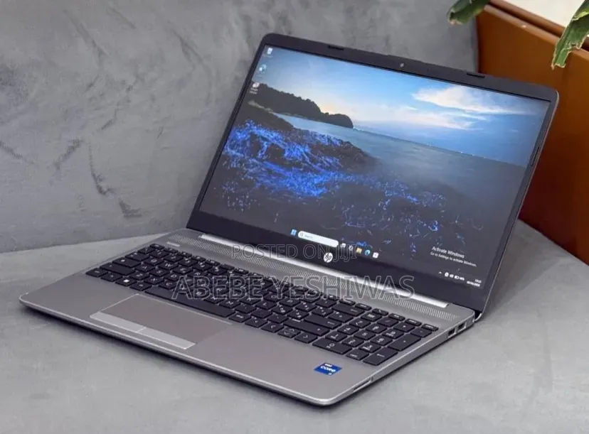 New Laptop HP Stream Notebook 16GB Intel Core i7 SSD 512GB