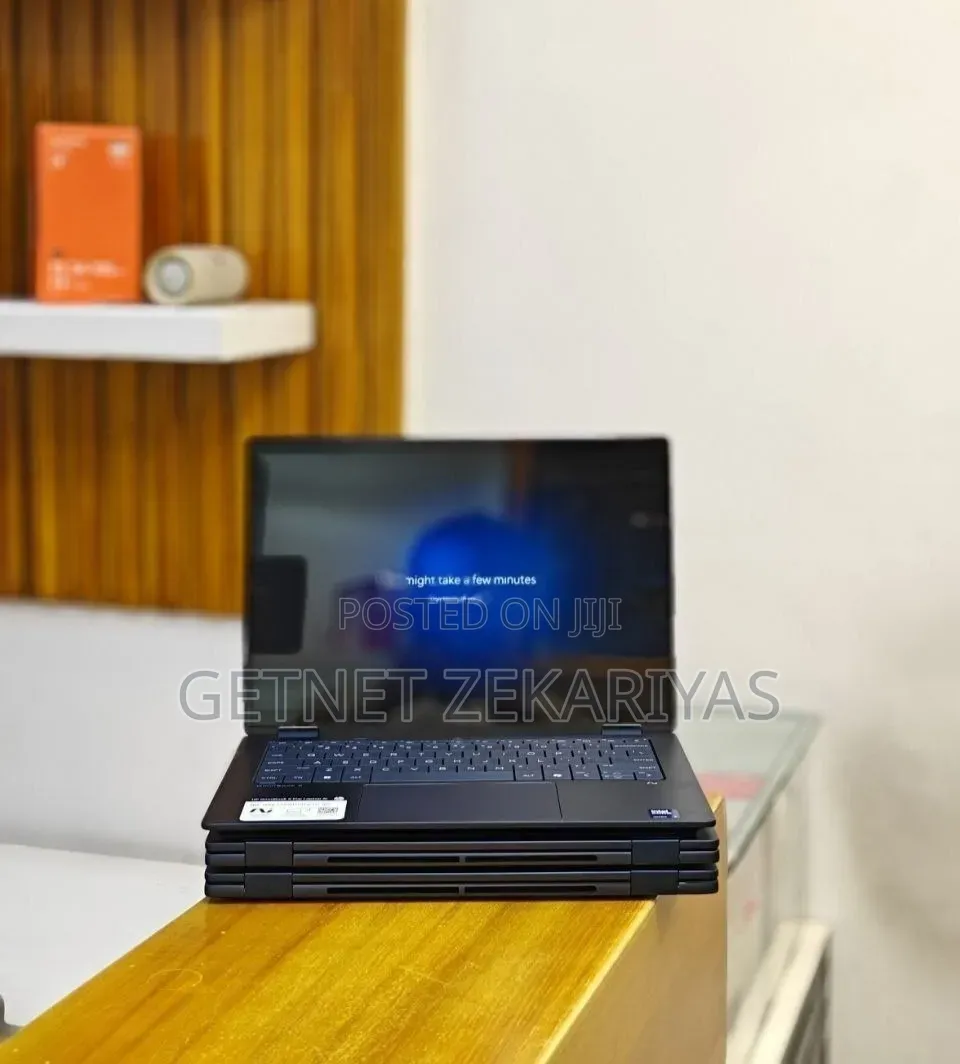 New Laptop HP OmniBook X Flip 14" 16GB Intel Core Ultra 7 SSD 1T